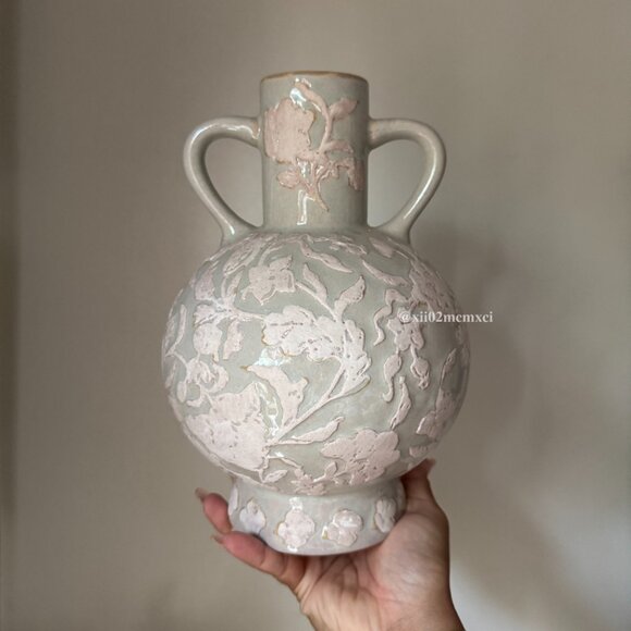 TARGET THRESHOLD STUDIO MCGEE FLORAL CERAMIC VASE 1CT - Picture 1 of 4